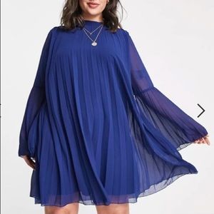 *BRAND NEW* ASOS DESIGN Curve pleated tropezar mini dress
